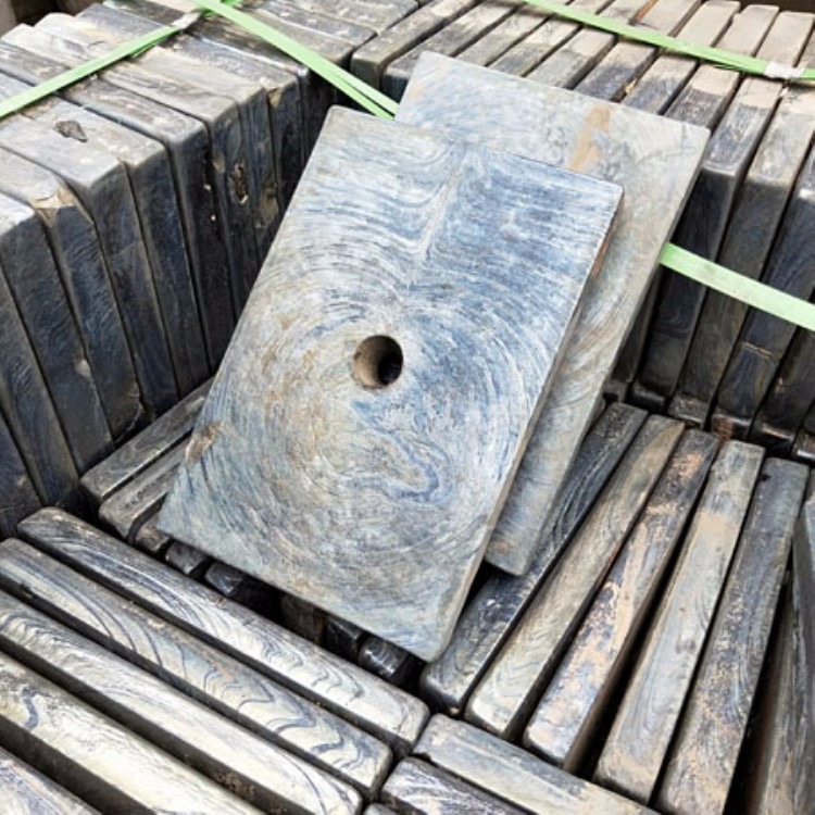 閉式冷卻塔上風機起到的作用不容小覷(冷卻塔玻璃鋼風機廠家)