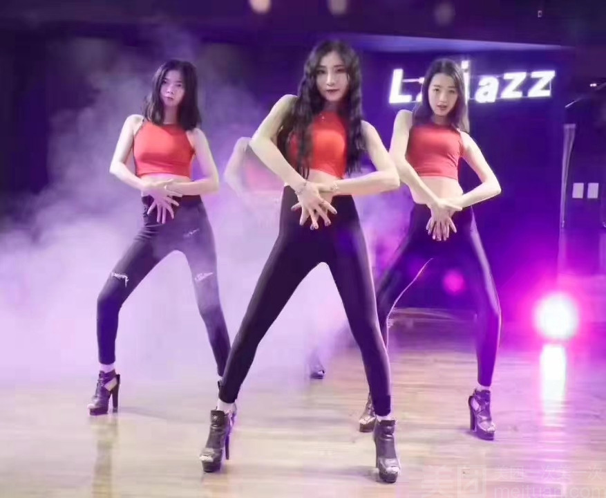 閉式冷卻塔的漏風會造成什么影響？(閉式冷卻塔需要加藥么)