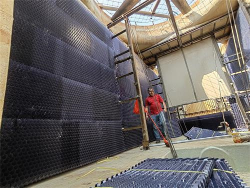 全鋼冷卻塔的維護保養內容(上海冷卻塔維護)