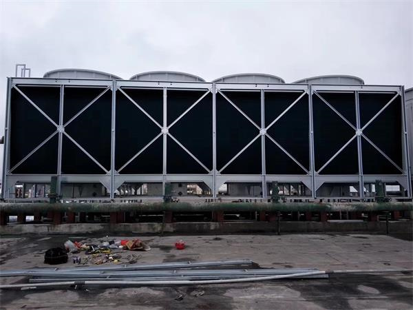 冷卻塔的特點及工作原理(冷卻塔的模板用什么材料做