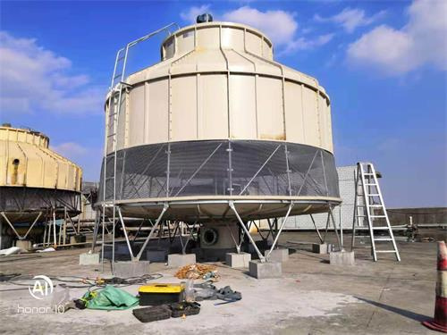 廣東冷卻塔廠家報價優勢突出(特菱熱工冷卻塔)