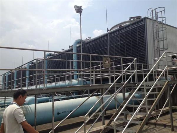 開式冷卻塔在冷庫(kù)中實(shí)時(shí)更新(開式冷卻塔工作原理)